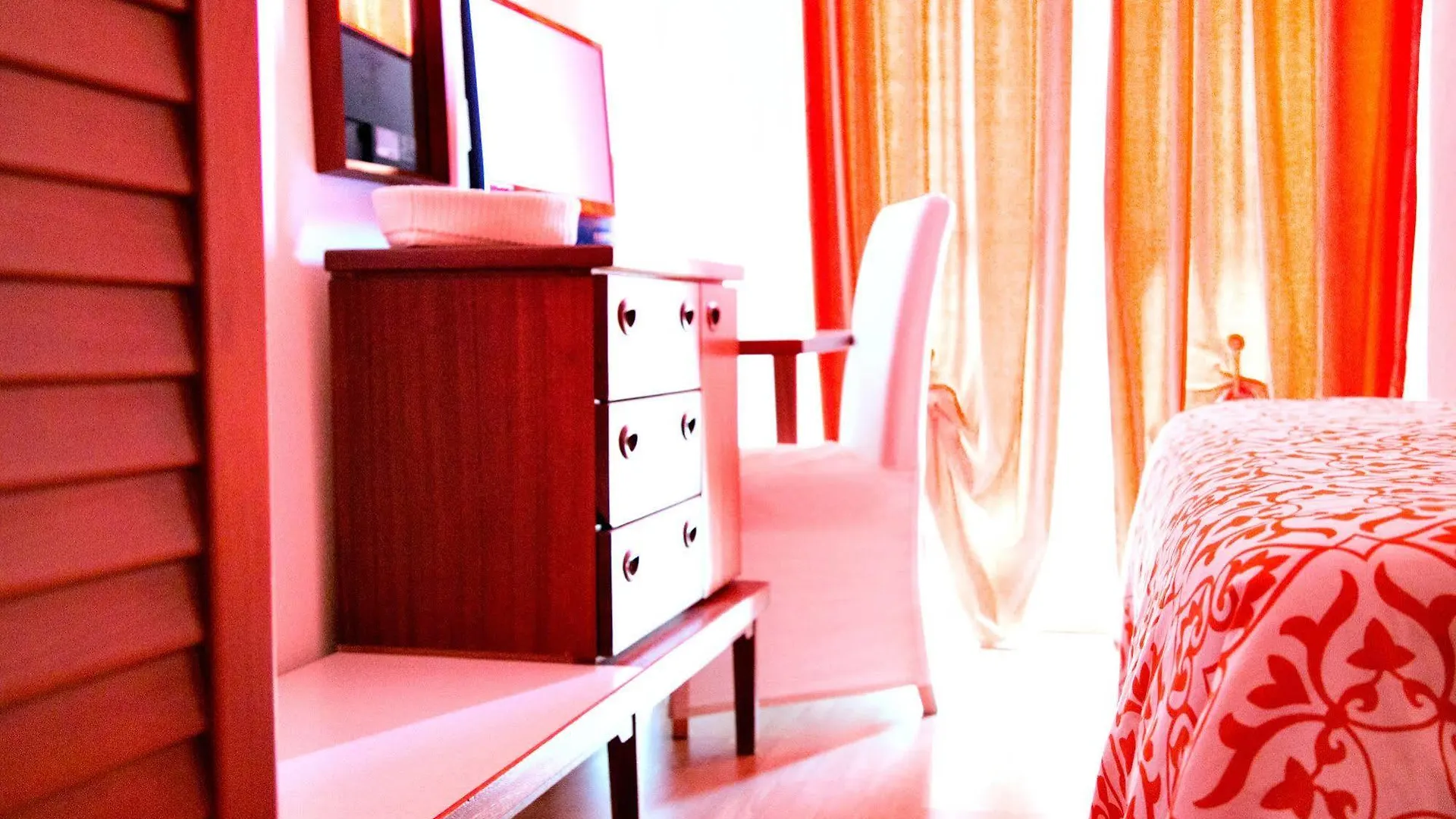 ***  Hotel Kinda Castiglione della Pescaia İtalya